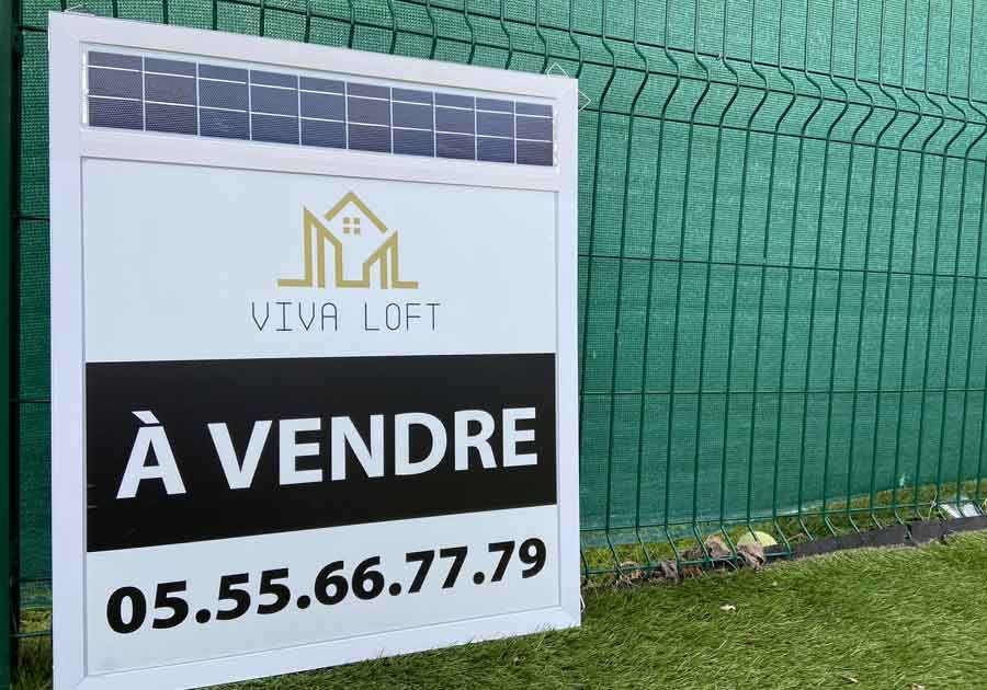 Panneaux à vendre bâtiment